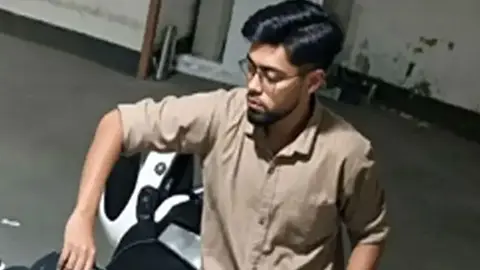 
তাহসিফের  জুনিয়র বন্ধু’ দীপকে নৌ-পুলিশের কাছে হস্তান্তর করেছে পিবিআই

