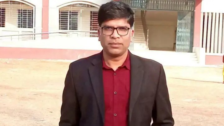 মোটরসাইকেলের মুখোমুখি সংঘর্ষে স্কুলশিক্ষক নিহত, আহত ২