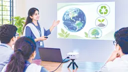 দেয়াল যখন টিভিপর্দা