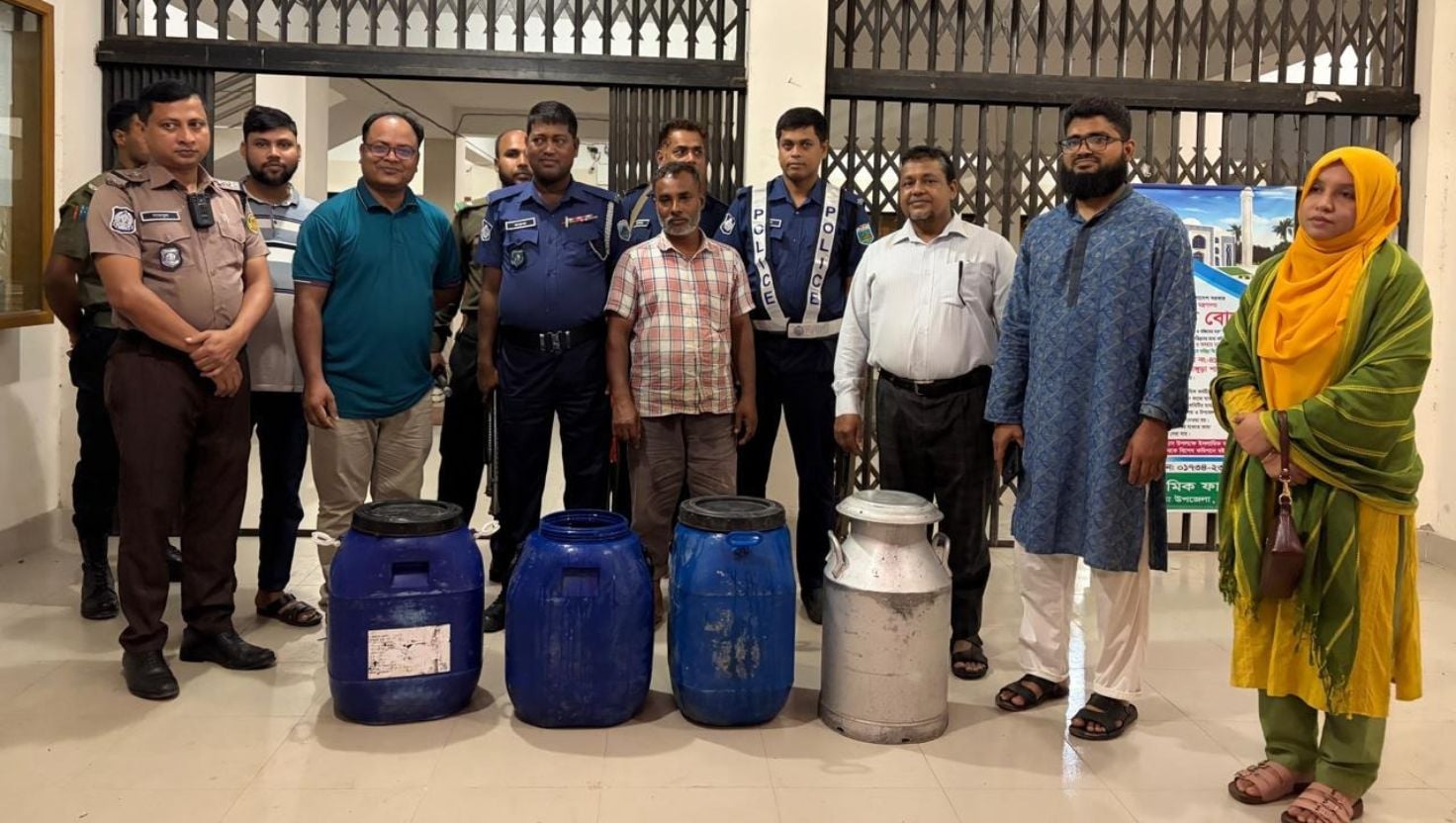নকল দুধ তৈরির কারিগরকে এক বছর কারাদণ্ড  