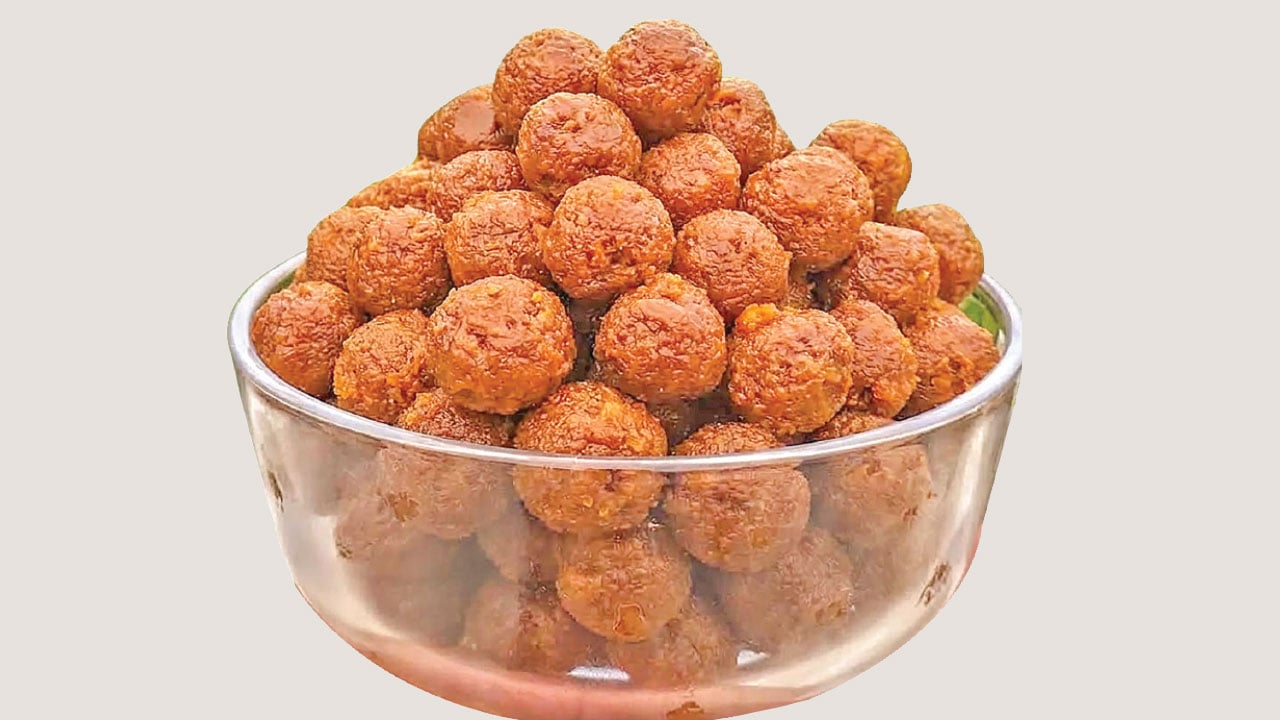 নারকেল নাড়ু