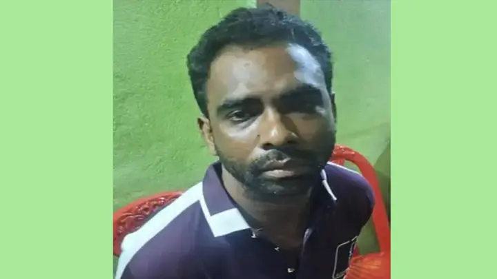 
সিদ্ধিরগঞ্জে প্রতিপক্ষের গুলিতে শীর্ষ সন্ত্রাসী নিহত
