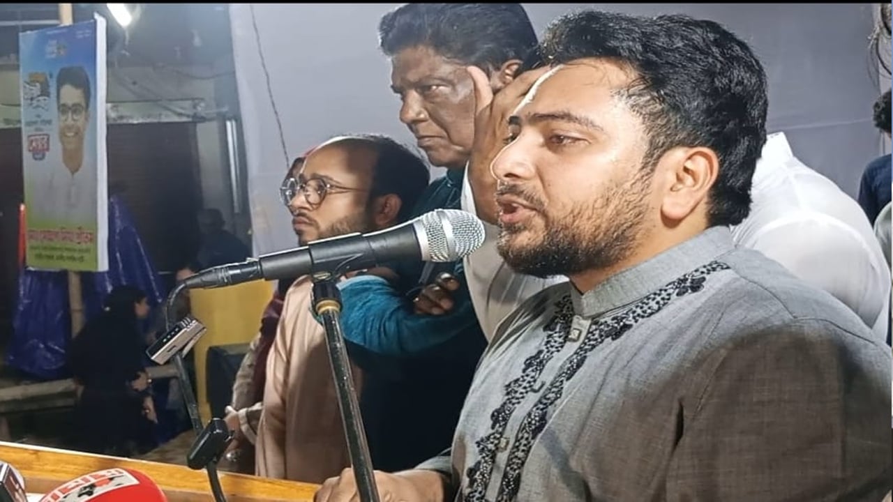 চুপ্পুকে পালিয়ে যাবার সুযোগ দেওয়া যাবে না: নাহিদ ইসলাম

