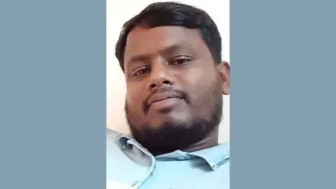 ঈদগাঁওয়ে সড়ক দুর্ঘটনায় ভোলার যুবক নিহত 