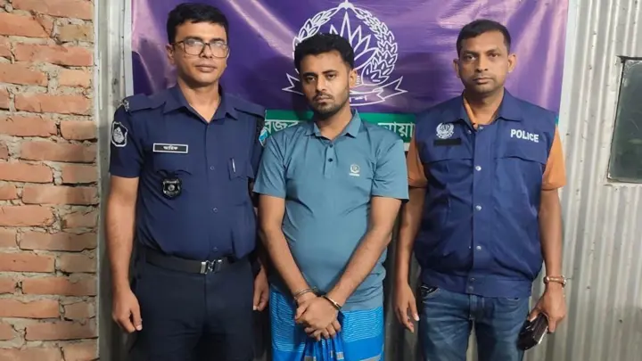 নোয়াখালীতে মাদকবিরোধী অভিযান, গ্রেপ্তার ১৩
