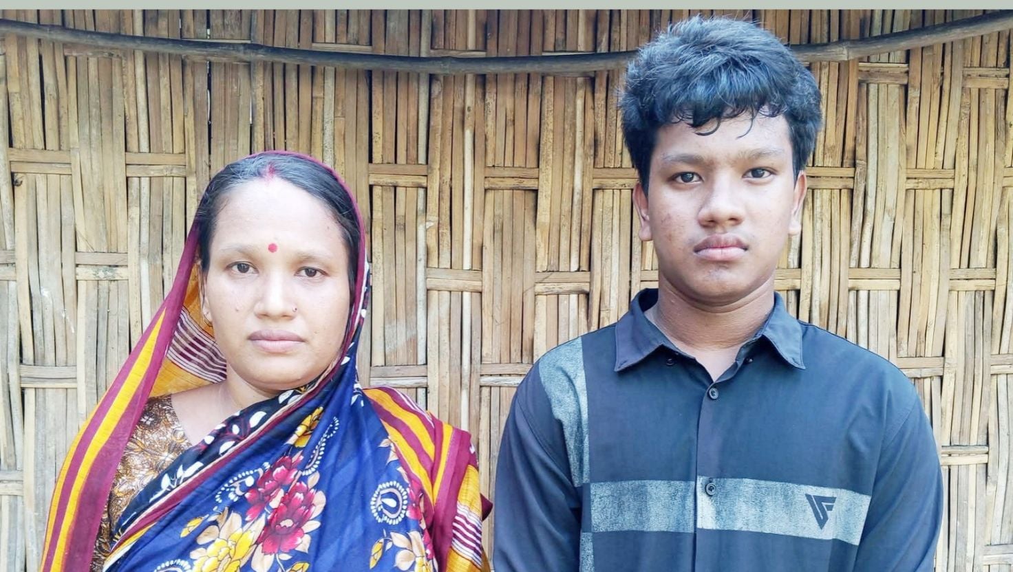  দারিদ্র্যকে হার মানিয়েছে জিপিএ-৫ পাওয়া ফুলবাড়ীর পলাশ