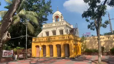 কিশোরগঞ্জে দেবীর আগমনের অপেক্ষায় ৪১৩ মণ্ডপ