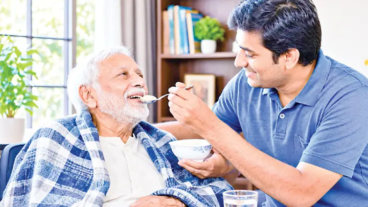 প্রবীণদের চাই যত্নের পুনর্বিন্যাস