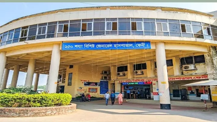 ফেনীতে কাভার্ডভ্যানের ধাক্কায় এনজিও কর্মকর্তা নিহত