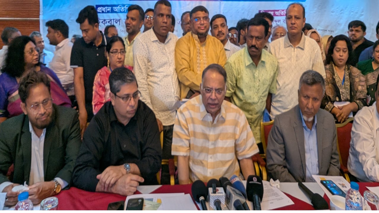 ইতিহাস বিকৃত করার একমাত্র দল হলো আ.লীগ: বিদ্যুৎমন্ত্রী

