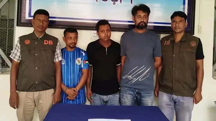 বগুড়ায় ইয়াবাসহ স্বেচ্ছাসেবক দল নেতা ও ইউপি সদস্য গ্রেপ্তার
