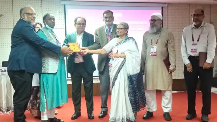 বাংলাদেশ থাইরয়েড সোসাইটির অষ্টম আন্তর্জাতিক সম্মেলন অনুষ্ঠিত