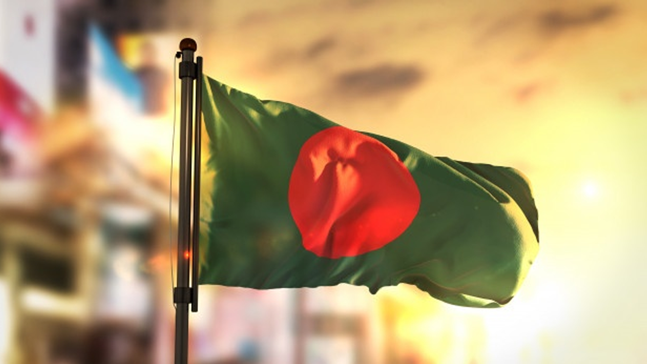 পররাষ্ট্রনীতি: স্বাধীন না ভারসাম্যপূর্ণ