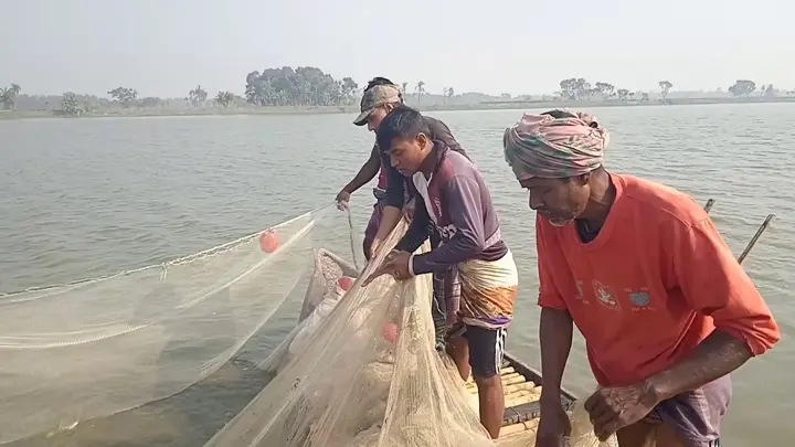 বাঁওড়ের উন্নয়ন ও জেলেদের জীবিকা সমৃদ্ধ করতে ৪৭ কোটি টাকার প্রকল্প