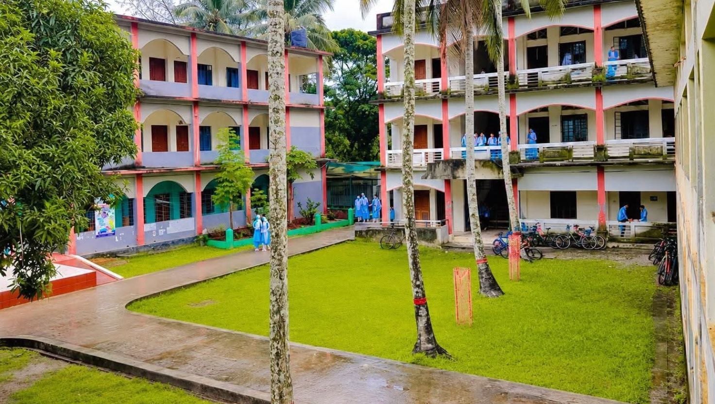 আট দশকের ঐতিহ্যে বাবুগঞ্জ সরকারি পাইলট মাধ্যমিক বিদ্যালয়