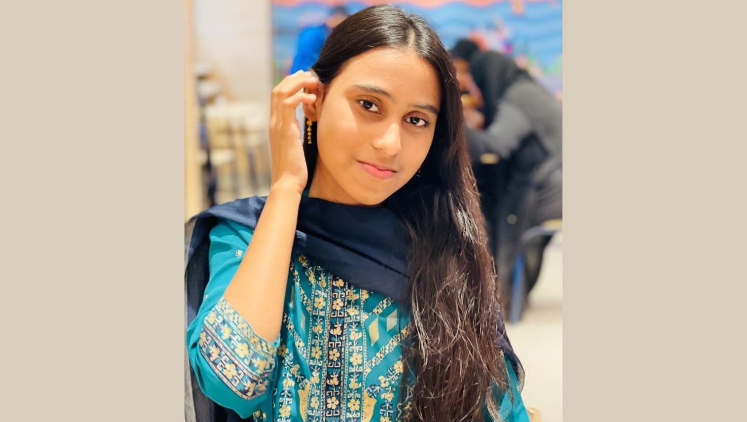 বাবুগঞ্জে এসএসসিতে মিদুলার অসাধারণ সাফল্য