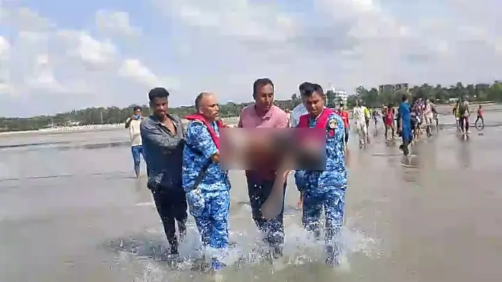ইনানী সৈকতে নিখোঁজ মাদরাসাছাত্রের লাশ উদ্ধার