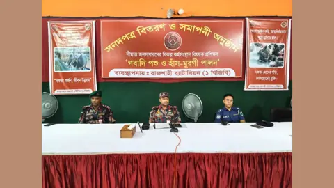 গোদাগাড়ী সীমান্তের ২০ যুবক-যুবতীকে বিজিবির প্রশিক্ষণ