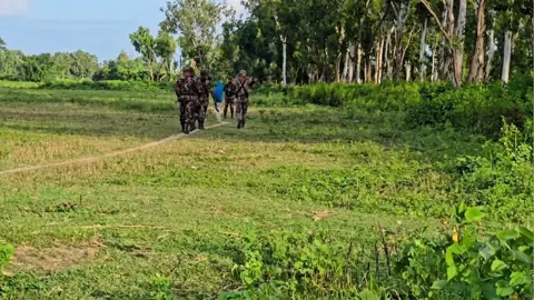 ঠাকুরগাঁওয়ে পতাকা বৈঠকের পর বাংলাদেশির লাশ হস্তান্তর
