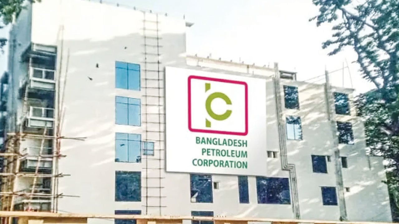 আ.লীগ আমলে নিয়োগ পাওয়া ৬ কর্মকর্তাকে বারবার পদোন্নতি