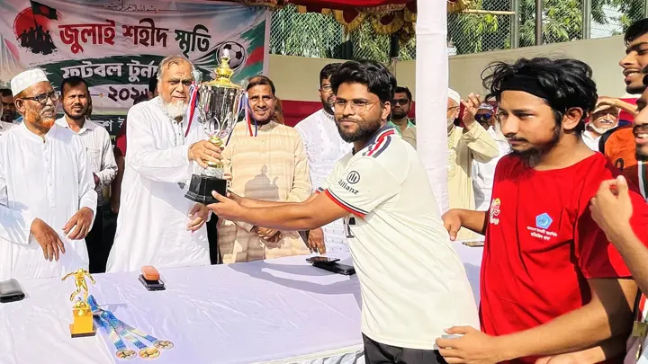 জুলাই সনদ বাস্তবায়ন না হলে আরেকটি বিপ্লবের ডাক দেওয়া ছাড়া বিকল্প থাকবে না