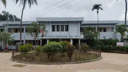 বুড়িচং স্বাস্থ্য কমপ্লেক্সে মিলছে না কাঙ্ক্ষিত সেবা