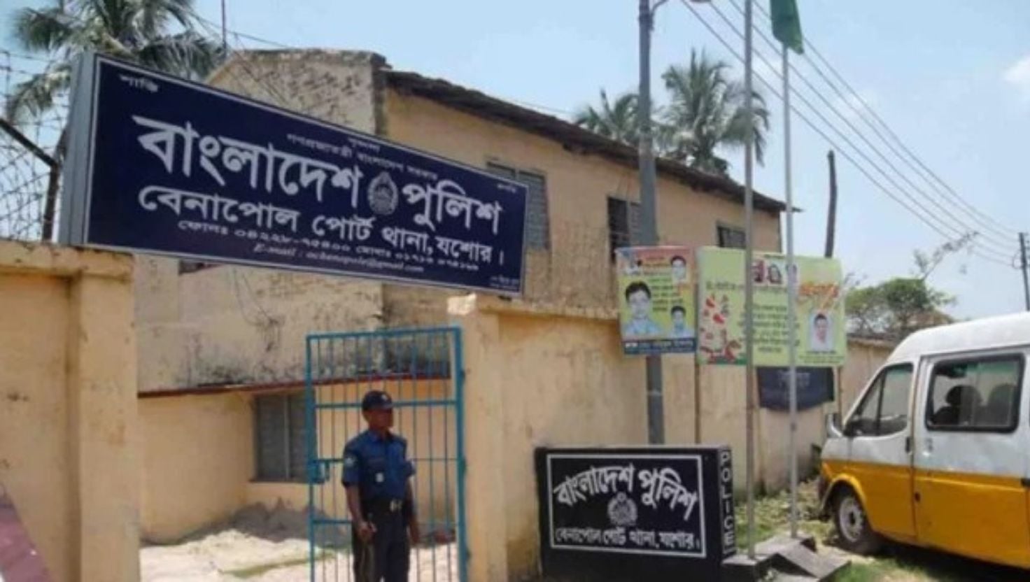 
বেনাপোলে ভ্যান-মোটরসাইকেল মুখোমুখি সংঘর্ষে মাদরাসা শিক্ষক নিহত