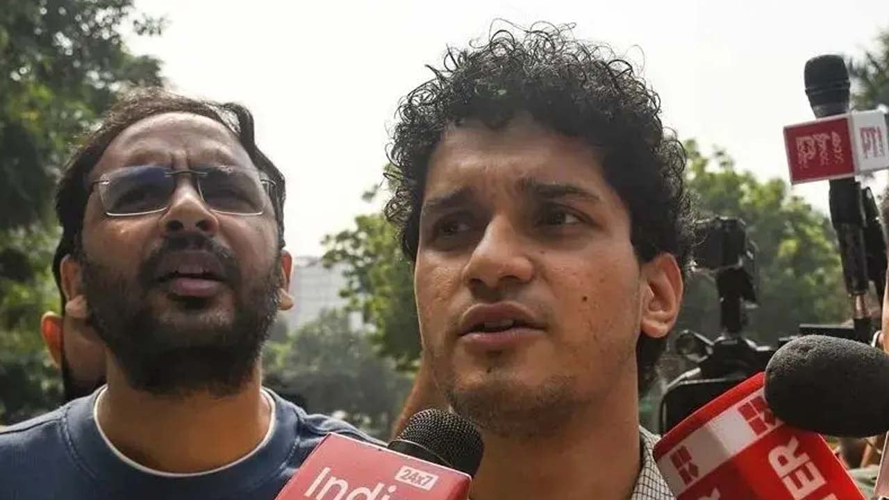 ভারত৩৩