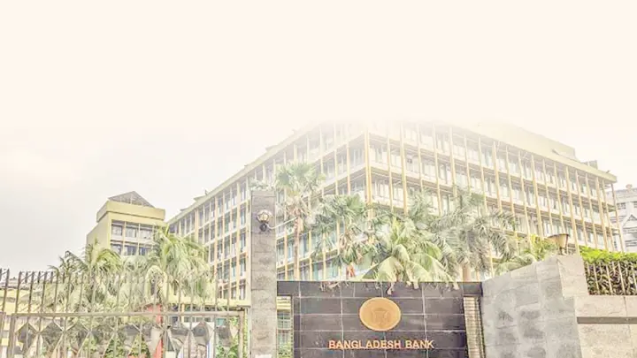 ভোক্তা ঋণ বাড়লেও কমেছে পরিবহন ও নির্মাণ খাতে