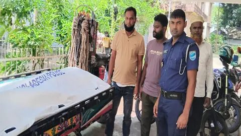 ভাতিজার লাঠির আঘাতে চাচা নিহত
