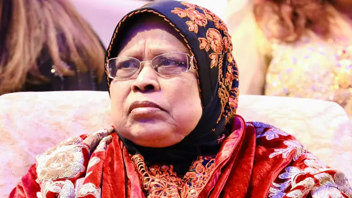 রূপায়ণ গ্রুপের চেয়ারম্যানের মা ফরিদা বেগমের দাফন সম্পন্ন