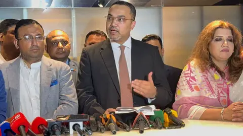 মা-বাবার ধারাবাহিকতায় জাতিসংঘে বাংলায় ভাষণ দেবেন তারেক রহমান