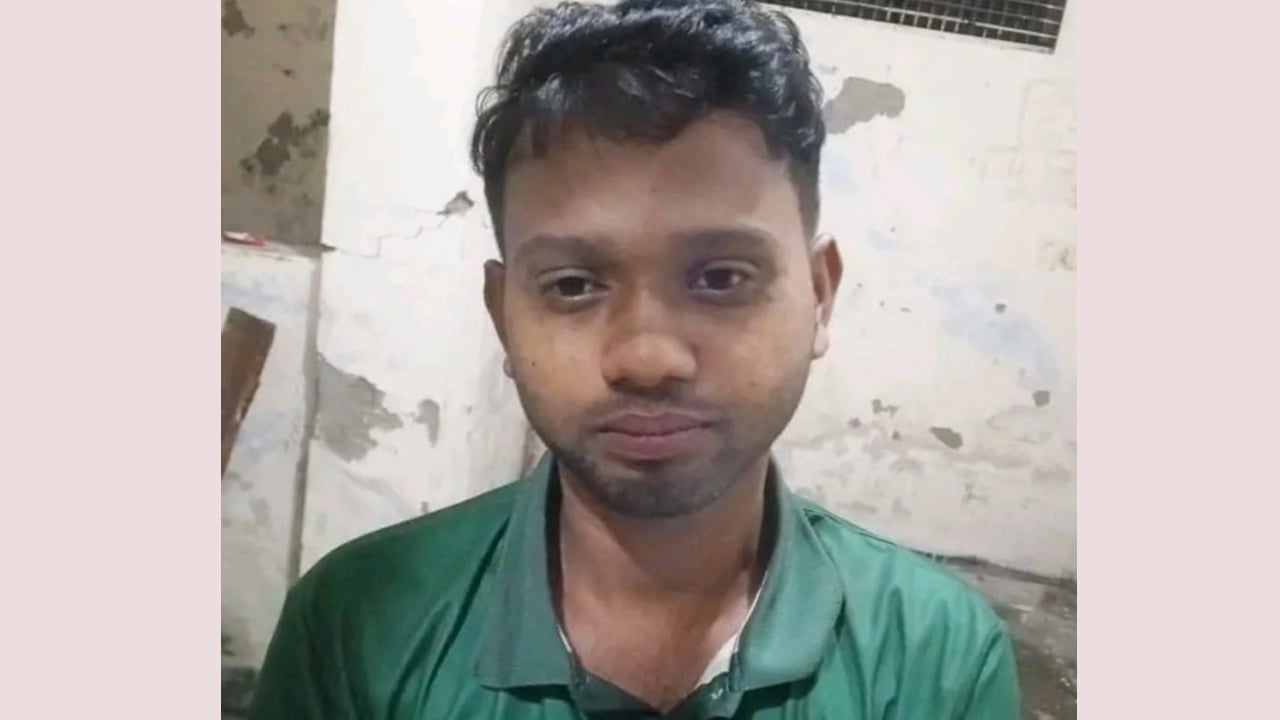 মাদকসহ গ্রেপ্তার স্বেচ্ছাসেবকদল নেতা বহিষ্কার

