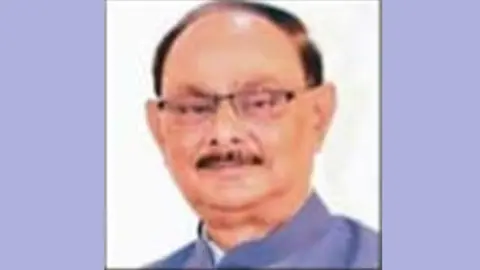 মাধবপুরের সাবেক মেয়র চেক ডিজঅনার মামলায় গ্রেপ্তার
