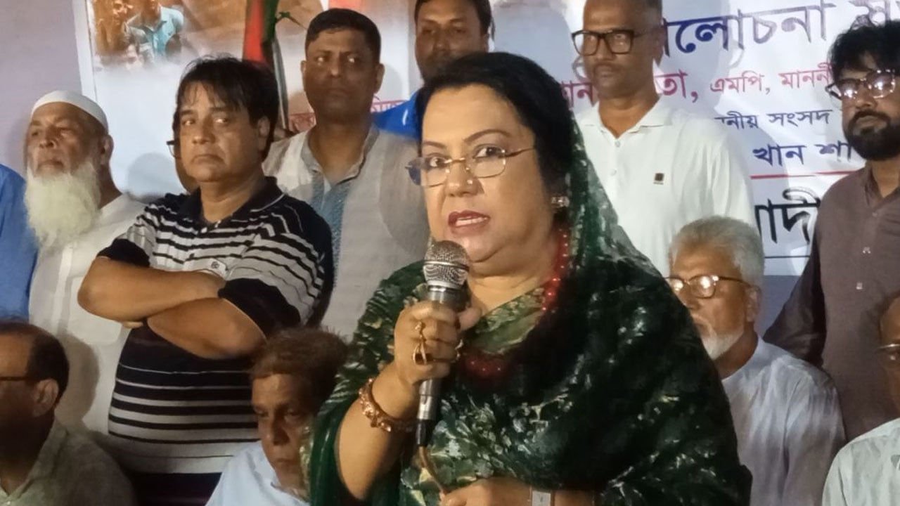আমরা জনগণের সেবকের ভূমিকা পালন করতে চাই: খাদ্যমন্ত্রী