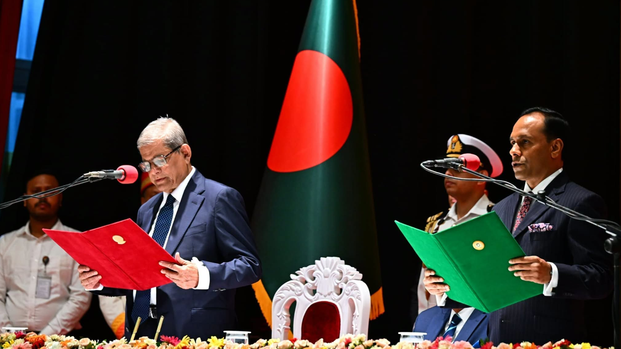 একই দৃশ্য, কেবল সময় ও প্রেক্ষাপট ভিন্ন