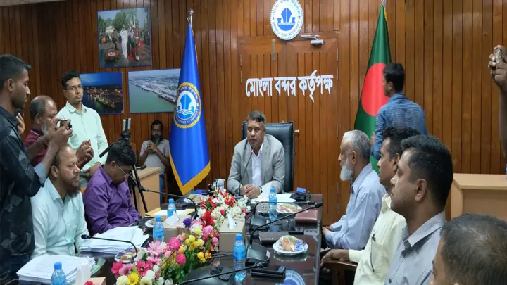 মোংলা বন্দরের রাজস্ব আয় বেড়েছে ৪০৮ কোটি টাকা