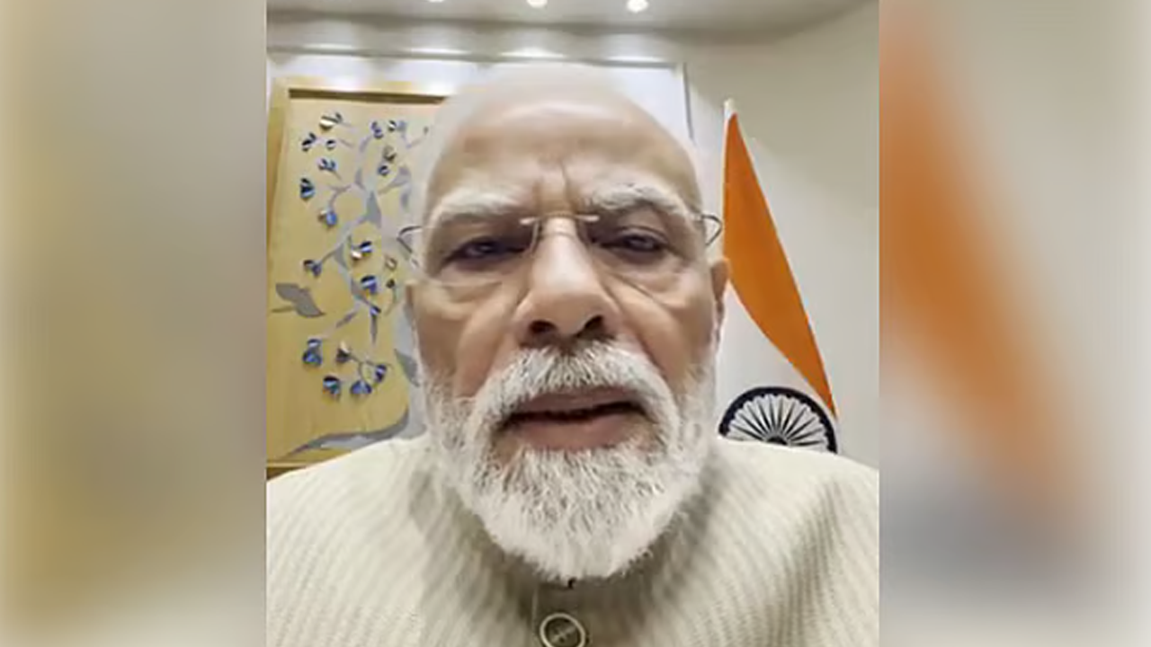 মধ্যরাতে ভিডিও বার্তায় যা বললেন মোদি