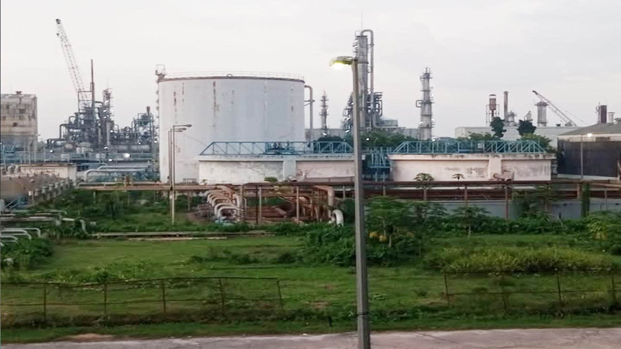 যমুনা সার কারখানায় ফের উৎপাদন শুরু