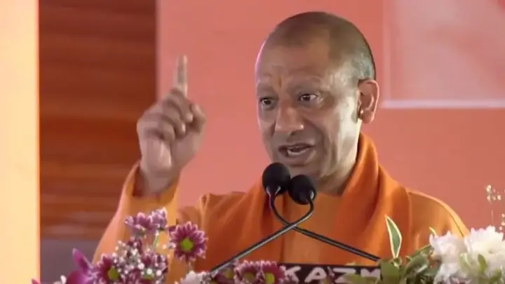 বাবরির পর এবার মথুরা-বৃন্দাবনে শাহী মসজিদ ভেঙে মন্দির চত্বর, ঘোষণা যোগী আদিত্যনাথের