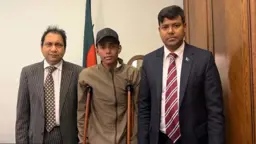 ইউক্রেনের যুদ্ধক্ষেত্র থেকে তরুণদের দেশে বেঁচে ফেরার লোমহর্ষক গল্প