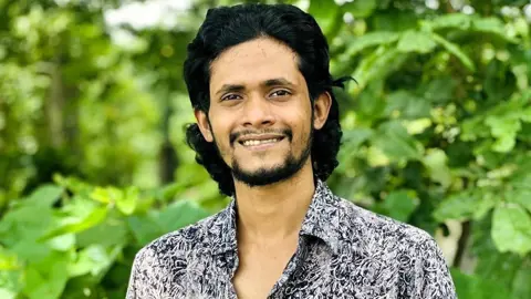 শিক্ষার্থীকে পিটিয়ে আহত করলেন ছাত্রদল কর্মী