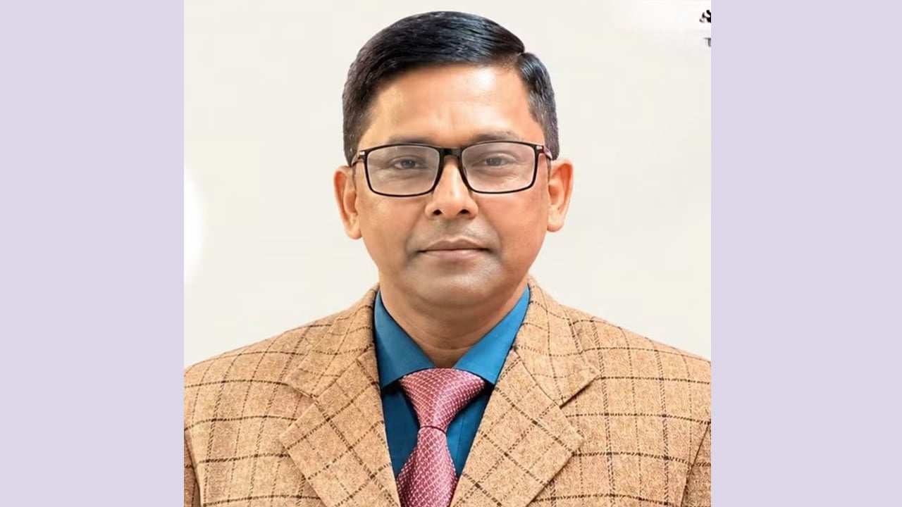 যৌন হয়রানির দায়ে রাবি অধ্যাপক প্রভাস কুমার চাকরিচ্যুত
