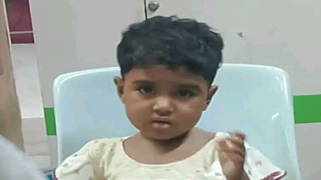 নানার বাড়ি বেড়াতে এসে পুকুরে ডুবে শিশুর মৃত্যু


