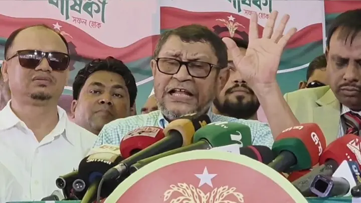ডেঙ্গু প্রতিরোধে বাড়ির আঙিনা পরিষ্কার রাখার আহ্বান স্বাস্থ্যমন্ত্রীর