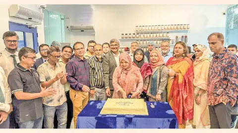 লা ডেলিশিয়ার নতুন আউটলেট