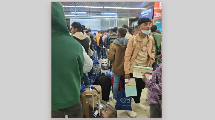লিবিয়া থেকে ফিরিয়ে আনা হলো আরো ১৭২ বাংলাদেশিকে