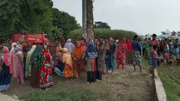 অভয়নগরে নদীতে গোসলে নেমে শিশু নিখোঁজ