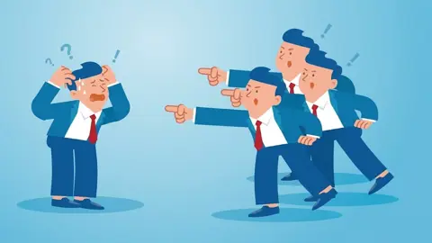 শব্দবোমার জাঁতাকলে আমাদের রাজনীতি