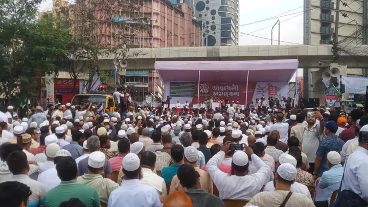 শাপলা চত্বরে ১১ দলের লংমার্চের উদ্বোধনী সমাবেশ শুরু